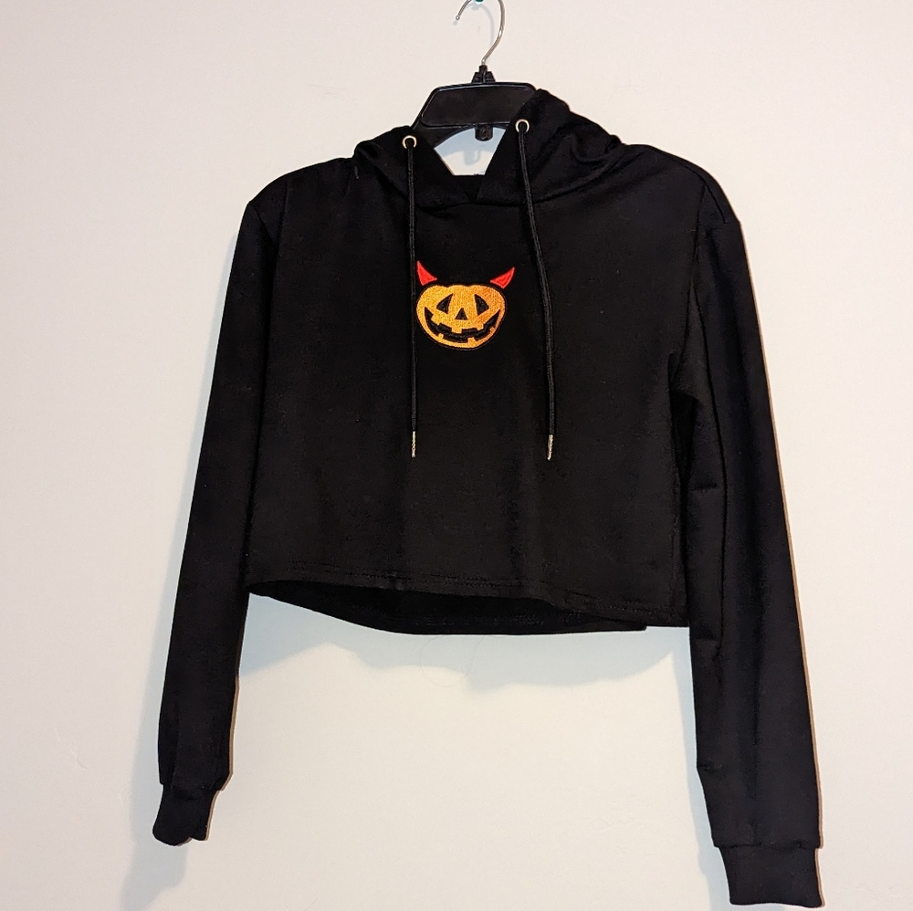 Romwe Halloween Pumpkin Devil Crop Sweatshirt